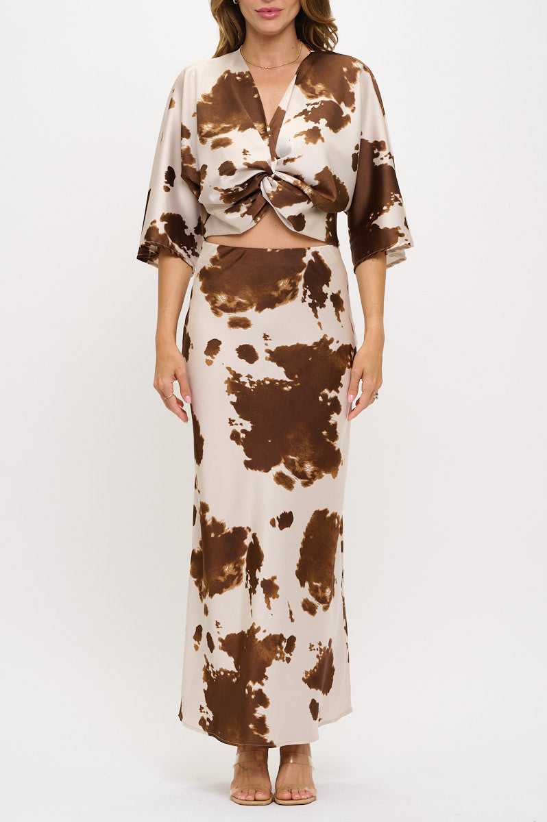Cow Print Mid Sleeve Top with Front Twist
