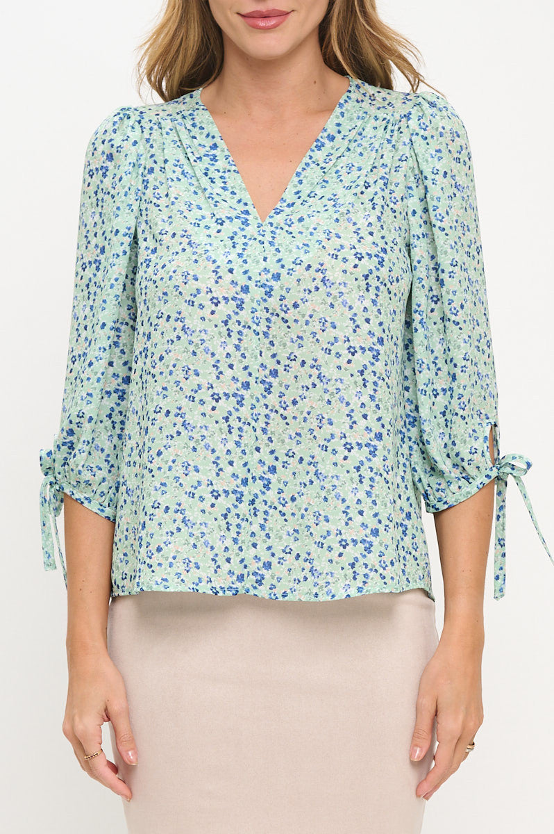 Ditsy Floral Print V neck Top